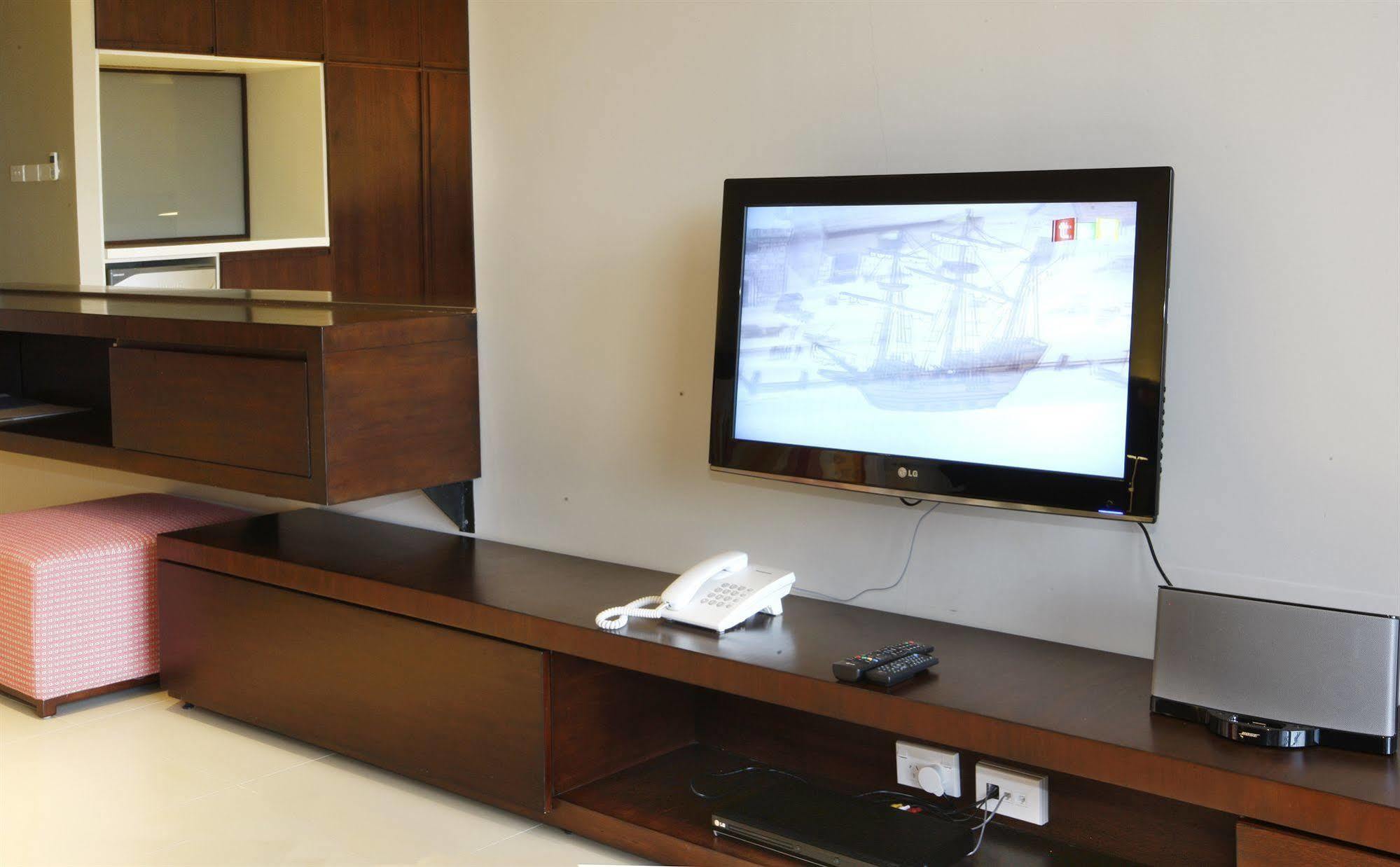 The Terraces Boutique Apartments Port-Vila Extérieur photo